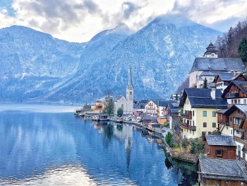 real life fairytale towns around the world